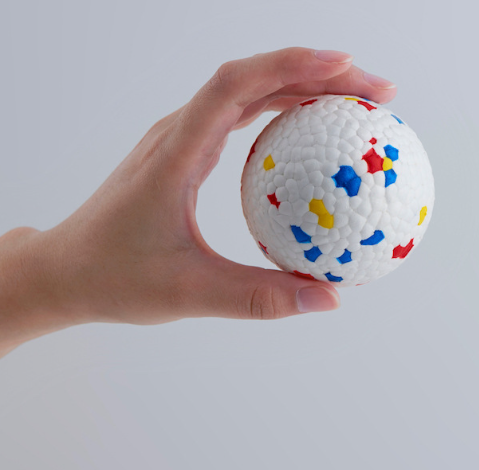 为什么宠物球都在用ETPU制品定制?